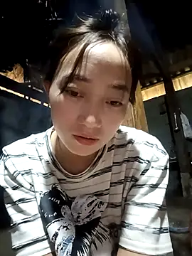 Zhan99999 online show from November 2025 04:58:02 AM