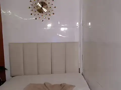 Snapshot of SluttyJedy chatting on September 2025 04:03:01 AM SluttyJedy online show from September 2025 04:03:01 AM