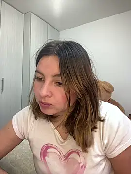 Snapshot of ADHARAMILLER__1111 chatting on September 2025 11:43:01 PM ADHARAMILLER 1111 online show from September 2025 11:43:01 PM