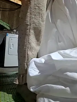 Snapshot of cincin_677 chatting on October 2025 05:06:02 AM cincin 677 online show from October 2025 05:06:02 AM