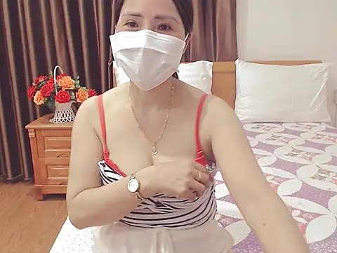 ruby 8x online show from October 2025 07:46:02 PM