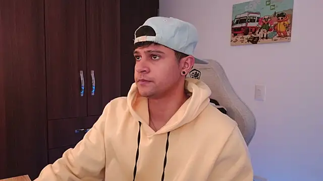 domsantiago  online show from September 2025 03:18:02 AM