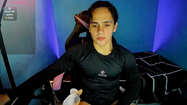 Snapshot of Maximiliano_scoott__ chatting on September 2025 07:14:02 PM Maximiliano scoott online show from September 2025 07:14:02 PM