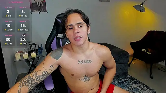 Maximiliano scoott   online show from November 2025 10:52:02 PM