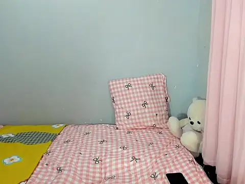 Snapshot of scarlettedarkxx chatting on February 2026 06:28:02 PM scarlettedarkxx online show from February 2026 06:28:02 PM