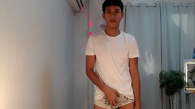 shokolet 2001 online show from January 2026 07:34:01 AM