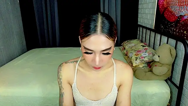 Snapshot of TRANSGODDESSA chatting on October 2025 05:57:02 AM TRANSGODDESSA online show from October 2025 05:57:02 AM