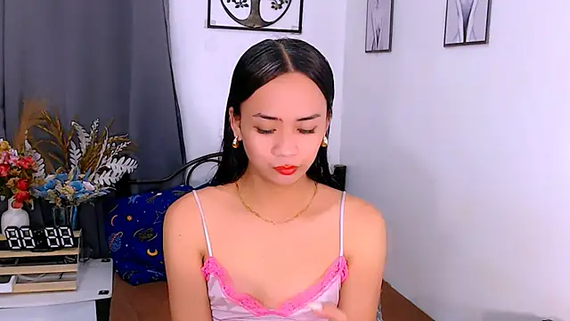 Zialustts online show from February 2026 06:43:02 AM