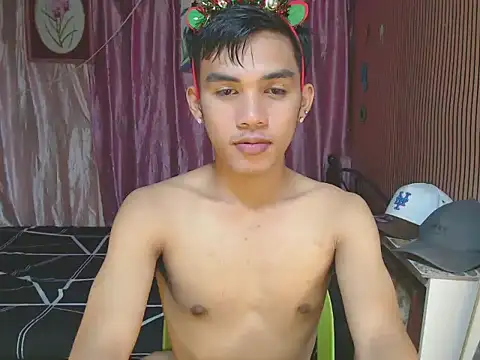 urhot chany online show from December 2025 03:07:01 PM