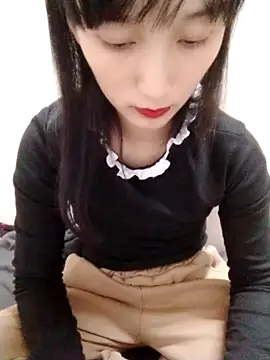 Snapshot of Kembong01 chatting on November 2025 01:35:02 PM Kembong01 online show from November 2025 01:35:02 PM