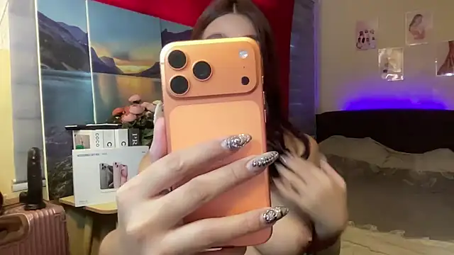 CassieXMarga online show from October 2025 04:37:01 AM