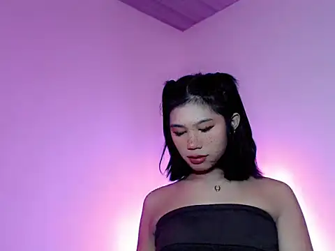 Snapshot of Maxine_Sucks chatting on October 2025 12:01:02 PM Maxine Sucks online show from October 2025 12:01:02 PM