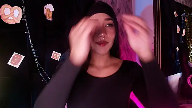 wensheng  online show from September 2025 07:14:02 PM