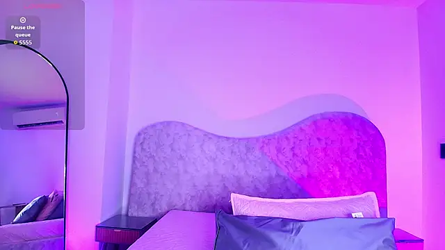 wensheng  online show from November 2025 07:14:02 PM