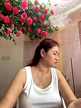 Snapshot of Bollozzy_89 chatting on September 2025 06:35:02 AM Bollozzy 89 online show from September 2025 06:35:02 AM