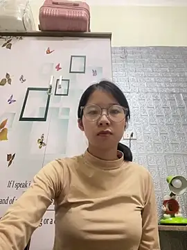 meomeo2k6 online show from December 2025 02:11:01 PM