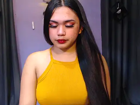 Snapshot of urlovelysandra chatting on November 2025 04:23:01 AM urlovelysandra online show from November 2025 04:23:01 AM