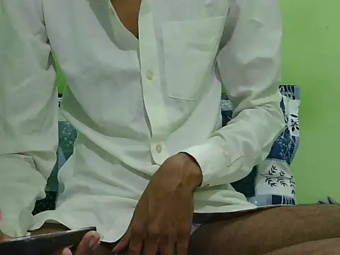 Snapshot of rockyy23boy chatting on October 2025 12:49:02 AM rockyy23boy online show from October 2025 12:49:02 AM