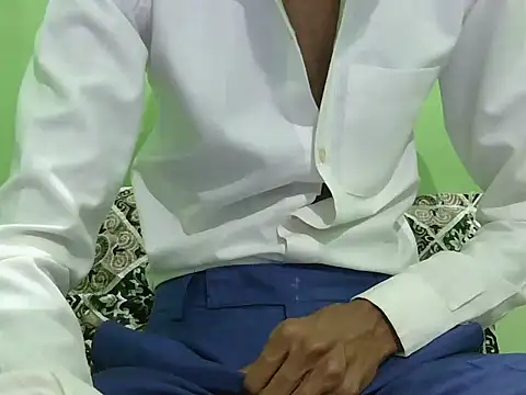 Snapshot of rockyy23boy chatting on October 2025 09:49:01 PM rockyy23boy online show from October 2025 09:49:01 PM