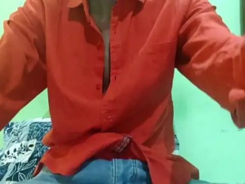 Snapshot of rockyy23boy chatting on November 2025 01:34:01 PM rockyy23boy online show from November 2025 01:34:01 PM