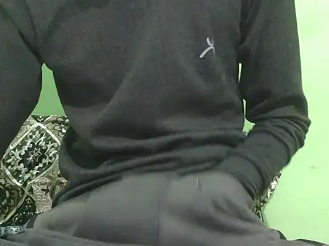 Snapshot of rockyy23boy chatting on December 2025 02:33:02 PM rockyy23boy online show from December 2025 02:33:02 PM