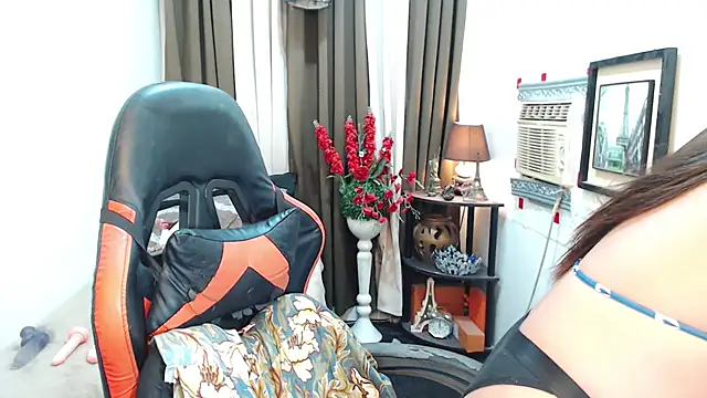 lil fantacy online show from November 2025 03:41:01 AM