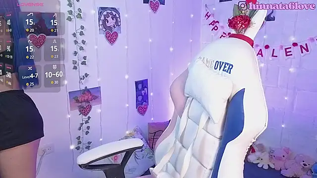 hinnata lovely online show from February 2026 10:52:02 PM