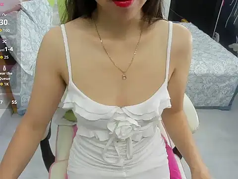 LuckyBabe new01 online show from September 2025 03:05:01 PM