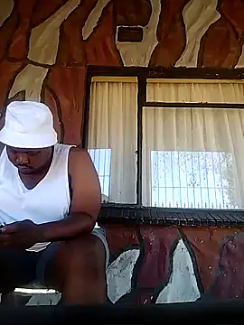 Snapshot of Fullfigurepotential chatting on December 2025 08:30:02 AM Fullfigurepotential online show from December 2025 08:30:02 AM