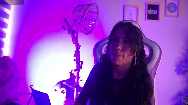 chloe moons  online show from March 2026 08:26:02 PM