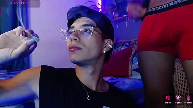 Snapshot of Dylann_west chatting on September 2025 03:32:02 AM Dylann west online show from September 2025 03:32:02 AM