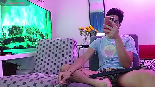 Dylann west online show from February 2026 09:44:02 PM