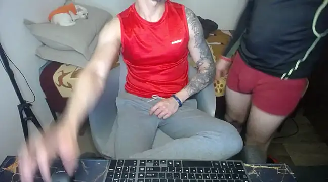 bossking017 online show from March 2025 11:47:01 PM