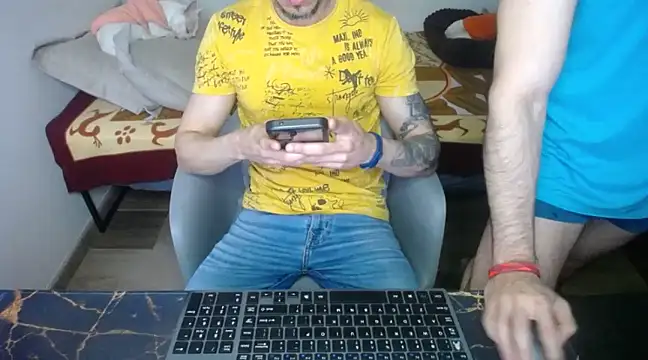 bossking017 online show from March 2025 01:08:02 PM