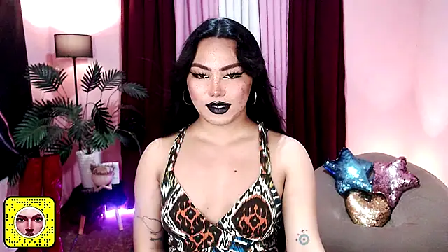 Snapshot of Unique_Maya chatting on November 2025 08:47:01 AM Unique Maya online show from November 2025 08:47:01 AM