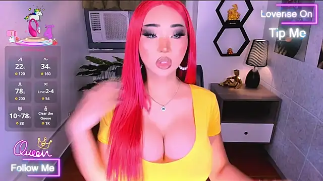 TriciaCumLoader online show from June 2026 10:51:02 AM