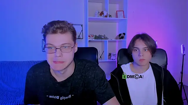 lucas long  online show from October 2025 07:35:02 PM