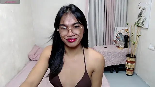 Herbielustts online show from June 2026 01:39:02 PM