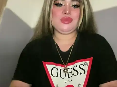 Snapshot of Naughtyrosecum chatting on November 2025 06:26:01 PM Naughtyrosecum online show from November 2025 06:26:01 PM