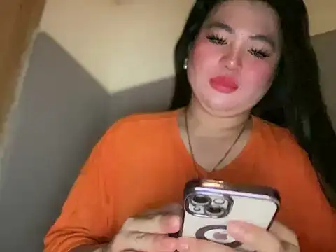 Snapshot of Naughtyrosecum chatting on November 2025 05:55:01 AM Naughtyrosecum online show from November 2025 05:55:01 AM