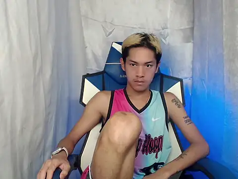 riks tyler online show from February 2026 02:43:01 PM