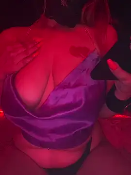 Miss June666 online show from April 2026 02:33:01 PM