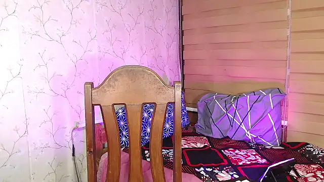 TssluttyNikka online show from September 2025 02:17:02 PM