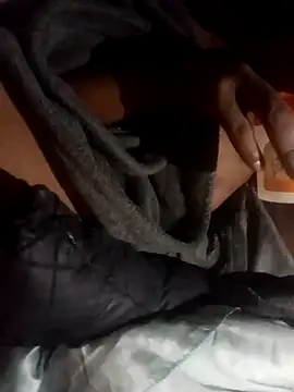 OnlyMoneyIwanT online show from November 2025 12:20:01 AM