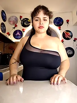 Snapshot of SeleneLuminari8 chatting on September 2025 05:15:02 PM SeleneLuminari8 online show from September 2025 05:15:02 PM