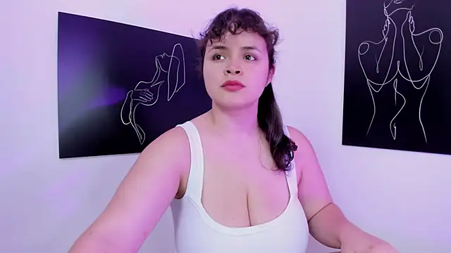 Snapshot of SeleneLuminari8 chatting on October 2025 04:05:02 PM SeleneLuminari8 online show from October 2025 04:05:02 PM