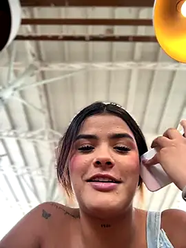 Kaily Sweet16 online show from December 2025 06:25:02 PM