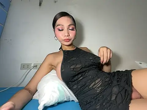 Snapshot of nikita_morris chatting on May 2026 04:08:02 AM nikita morris online show from May 2026 04:08:02 AM
