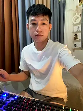 xshyboyx online show from October 2025 04:49:01 AM