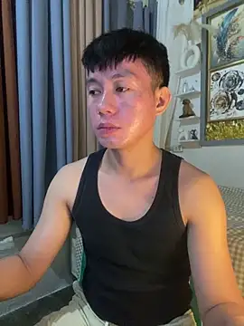 xshyboyx online show from March 2026 01:29:02 PM